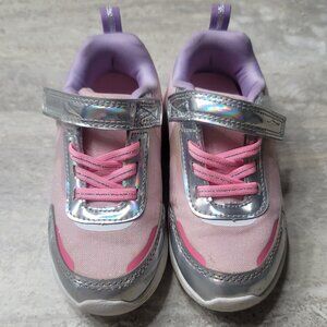 #171 Kids sz 8 Light Up Shoes Pink Purple